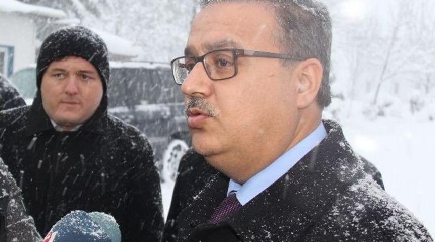 D&uuml;zce Valisi Bolu Dağındaki &Ccedil;alışmaları İnceledi