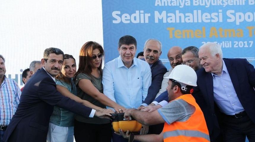 Sedir Mahallesi Spor Kompleksi&rsquo;nin Temeli Atıldı