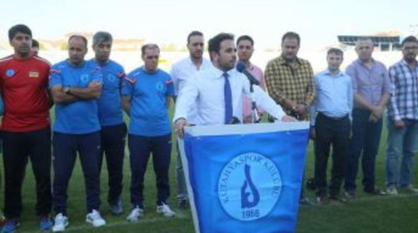 İshak Gazel: "il Takımları Profesyonel Ligde Olmalı"