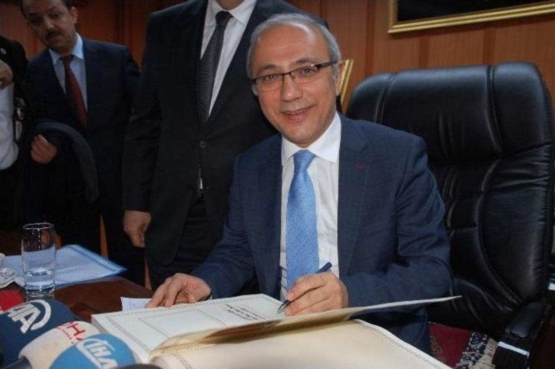 Bakan Elvan, Adıyaman Esnafını Ziyaret Etti