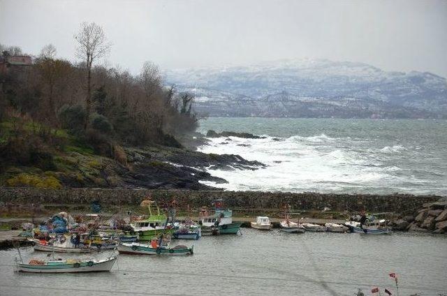 Karadeniz’de Dev Dalgalar