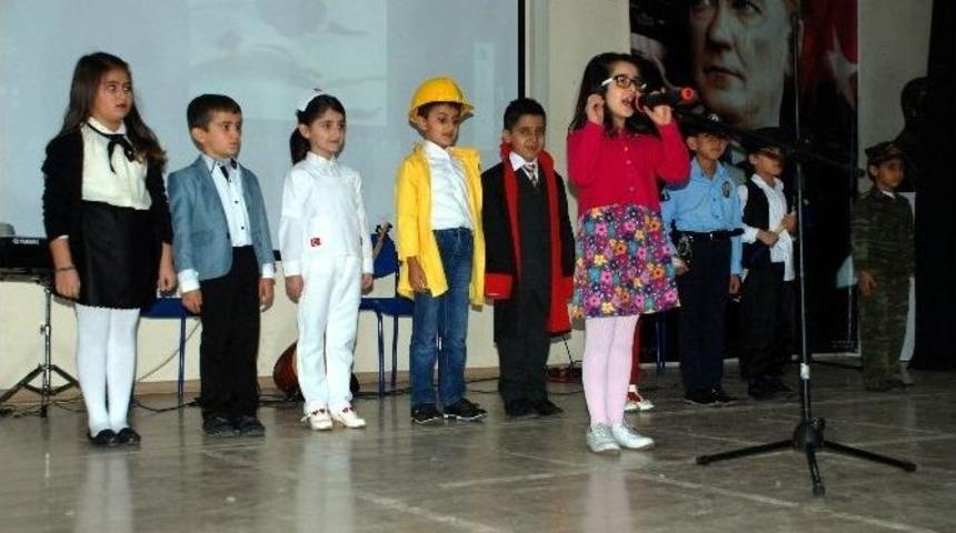 Midyat&rsquo;ta 24 Kasım &Ouml;ğretmenler G&uuml;n&uuml; Kutlamaları