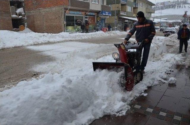 Bozüyük Belediyesi’ne Yeni Kar Temizleme Makinesi