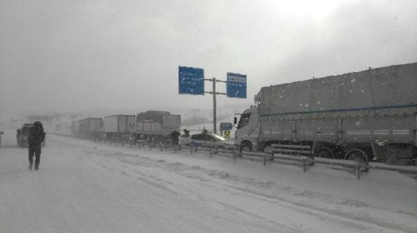 Eskişehir'de Ulaşım fel&ccedil; oldu