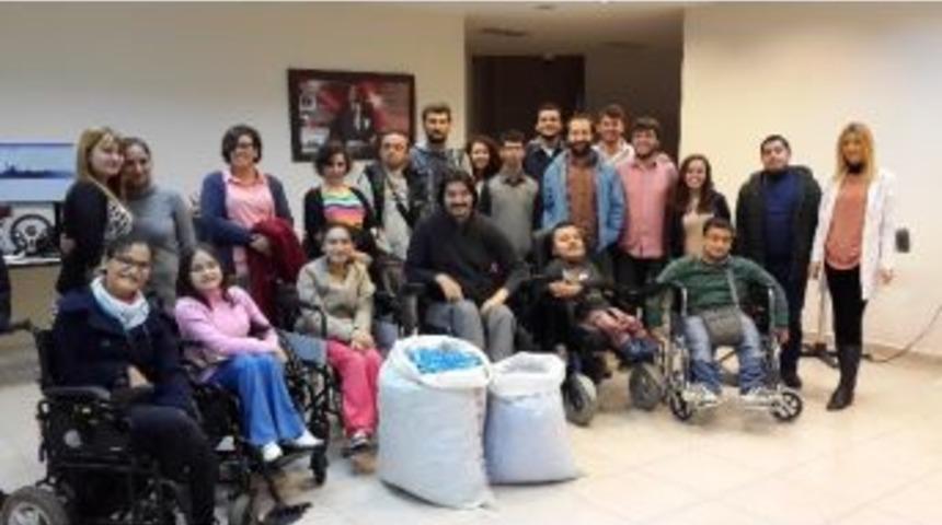 Engelliler İ&ccedil;in 6 Bin Kapak