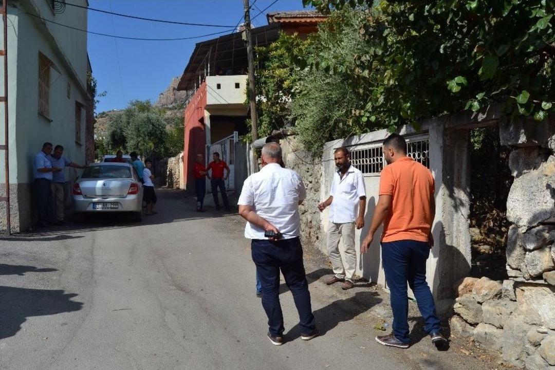 Evinden K&ouml;t&uuml; Kokular Gelen Yaşlı Adam &Ouml;l&uuml; Bulundu