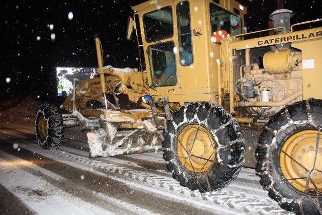 Bartın&rsquo;da S&uuml;r&uuml;c&uuml;ler Zor Anlar Yaşadı 1