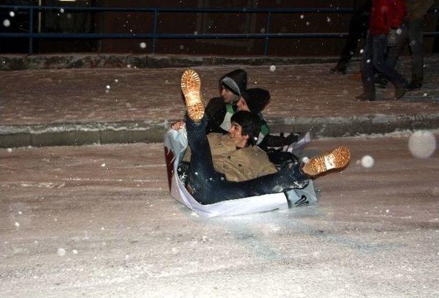 Karab&uuml;k&rsquo;te Kar Esareti 2