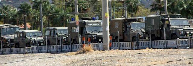 Askeri Sağlık Ara&ccedil;ları Hatay&rsquo;da 2