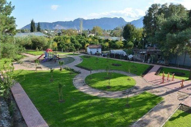 Konyaaltı Belediyesi’nden Gökçam’a Modern Park