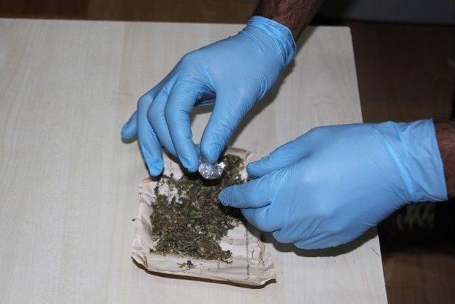 Kars’ta Uyuşturucudan İki Kişi Tutuklandı