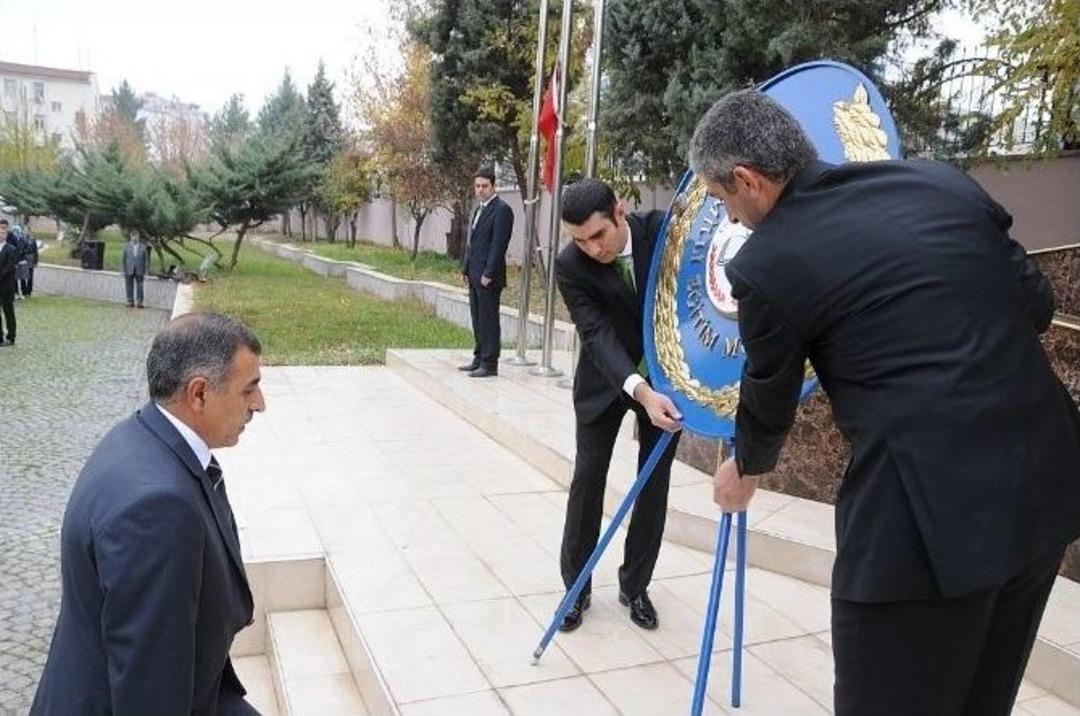 Batman&rsquo;da 24 Kasım &Ouml;ğretmenler G&uuml;n&uuml; Kutlandı