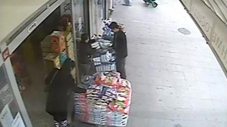 (&ouml;zel Haber) Hırsızlığa &Ccedil;ocukları Alet Ettiler