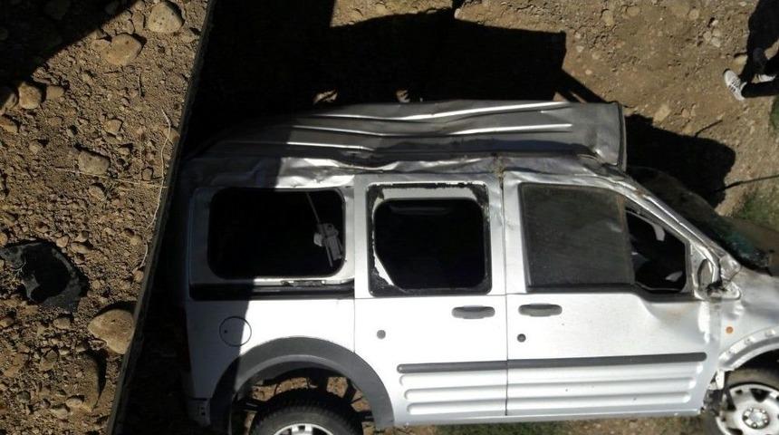 Van&rsquo;da Trafik Kazası; 1 &Ouml;l&uuml;, 4 Yaralı