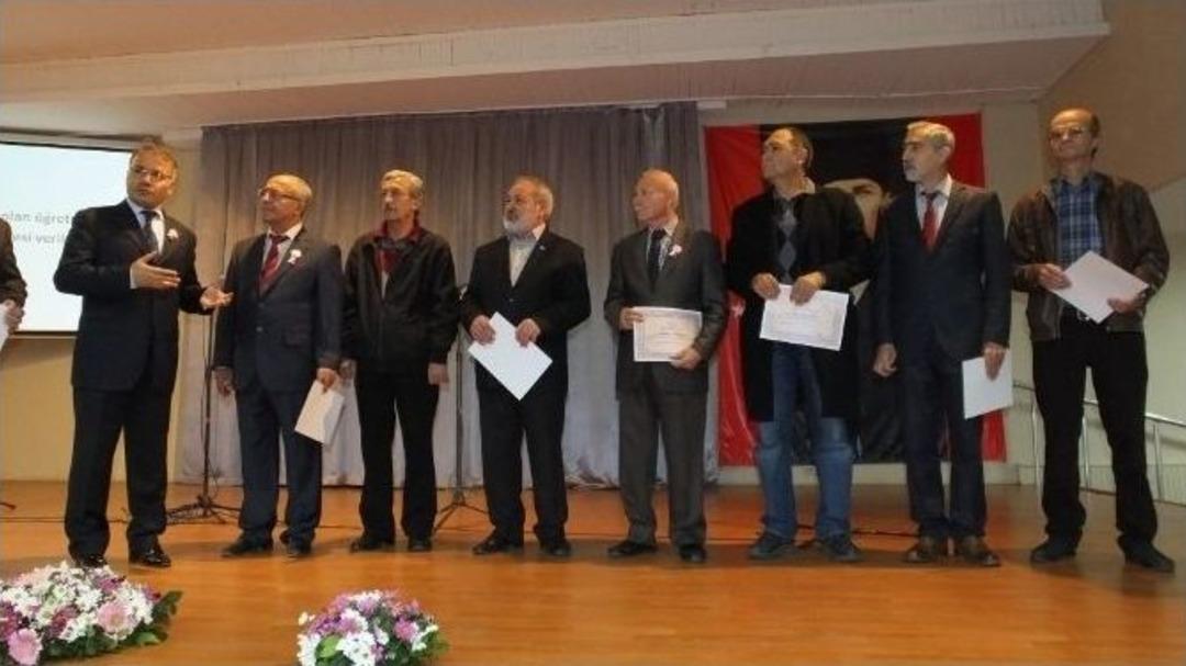 Burhaniye&rsquo;de &Ouml;ğretmenler G&uuml;n&uuml; Coşkusu