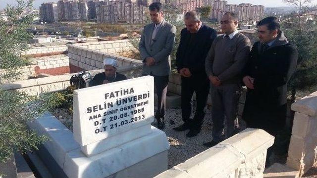 Şahin, &Ouml;ğretmenleri Unutmadı 2