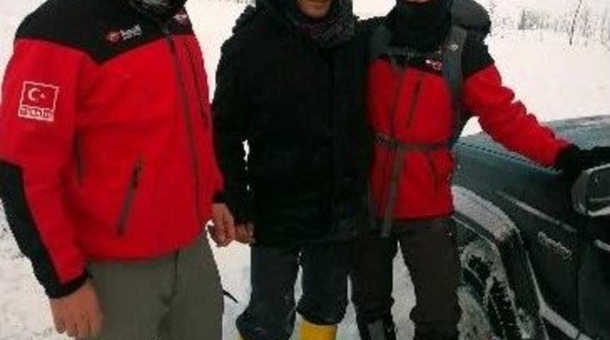 Dak Ekipleri Şantiye Konteynırında Mahsur Kalan Şahsı Kurtardı