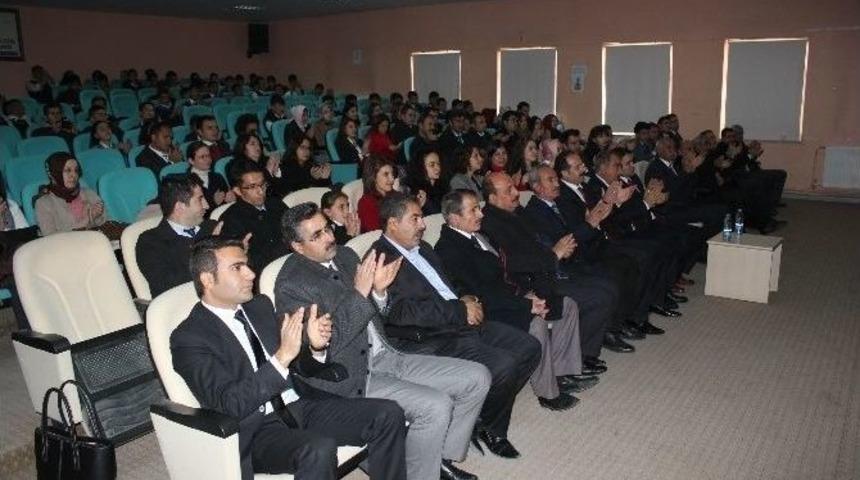 Muradiye&rsquo;de &Ouml;ğretmenler G&uuml;n&uuml; Etkinliği