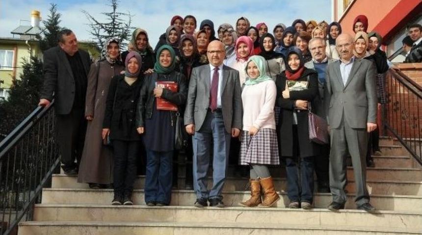 Başkan &Ccedil;oban &Ouml;ğretmenleri Unutmadı