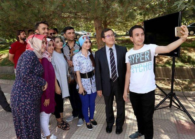 Rektör Kızılay: Çok Huzurlu Bir Üniversiteyiz 3