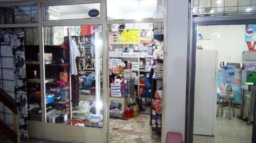 Tekirdağ&rsquo;da Bir Gecede 4 İş Yerini Soydular