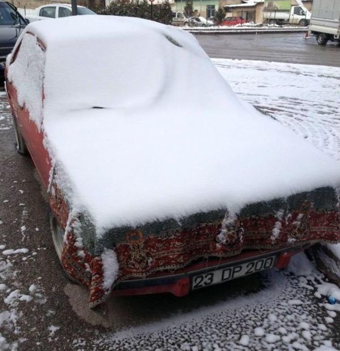 Elazığ&rsquo;da 362 K&ouml;y Yolu Ulaşıma Kapandı