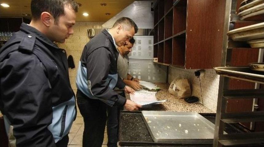 Bayraklı&rsquo;da Denetimler Devam Ediyor