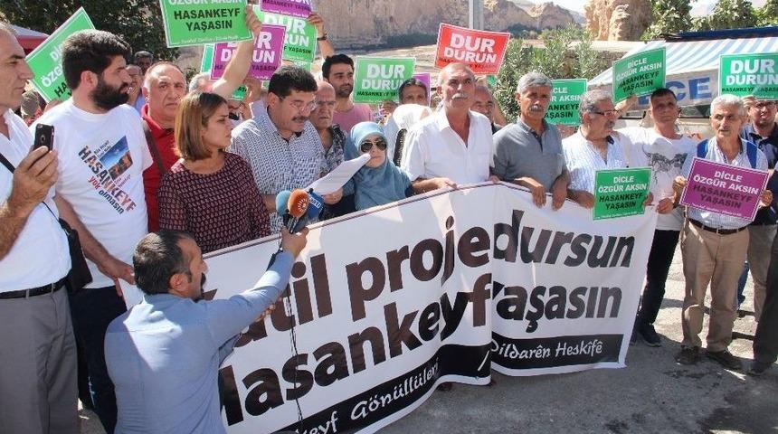 Hasankeyf’te Baraj Protestosu