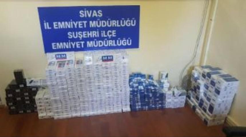 3 Azeri Yolcunun Valizinde 4 Bin Paket Ka&ccedil;ak Sigara