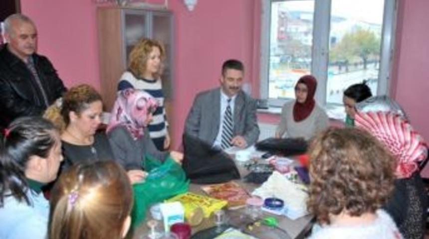 &Ccedil;elik&rsquo;ten Halk Eğitim Merkezine Ziyaret