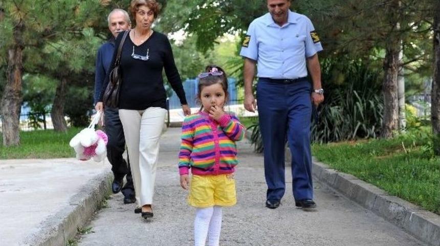 Tsk&rsquo;nın G&uuml;l&uuml; Elif Zeynep&rsquo;e Ziyaret