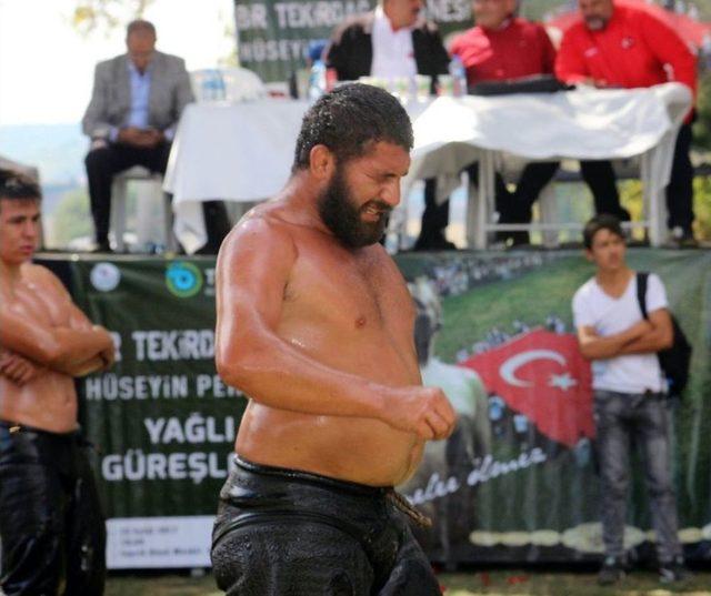 (özel Haber) Survivor Sadin Yağlı Güreşte De Umduğunu Bulamadı