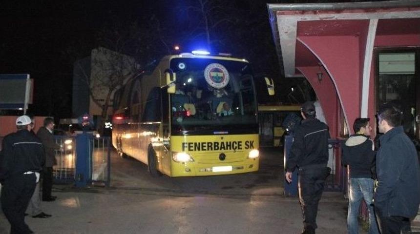 Bursaspor&rsquo;a Meşaleli Karşılama