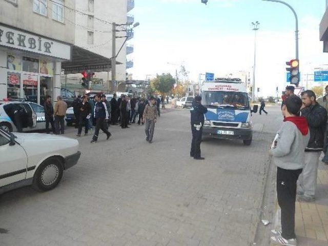 ÜZERİNDEN MİNİBÜS GEÇEN YAYA AĞIR YARALANDI