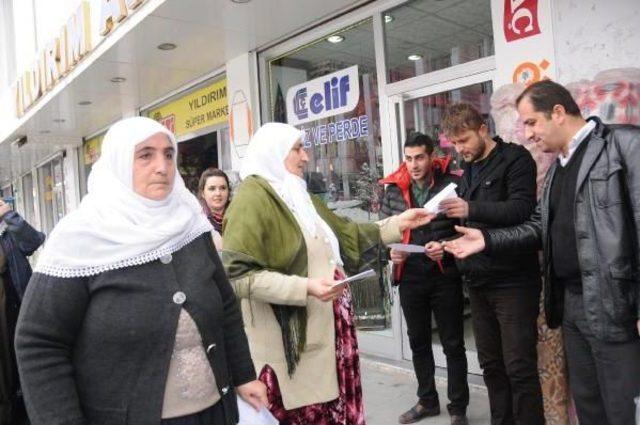 Hakkari'de Kadınlardan Yürüyüş Çağrısı