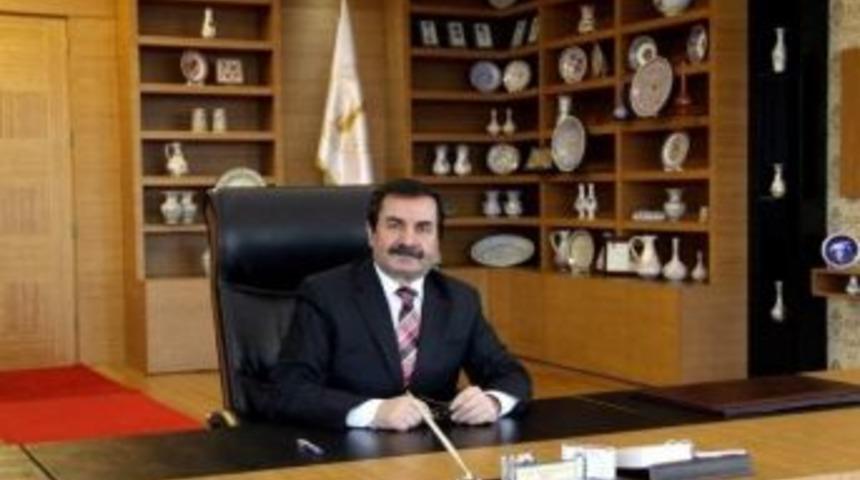 Rekt&ouml;r Ahmet Karaaslan Yeniden Aday