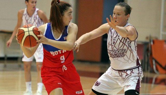 Yakın Doğu &Uuml;niversitesi, Botaş&rsquo;ı 71-65 Mağlup Etti 2