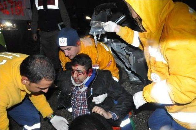 ÖĞRETMENLER GÜNÜ YEMEĞİNE GİDERKEN KAZADA YARALANDI 2