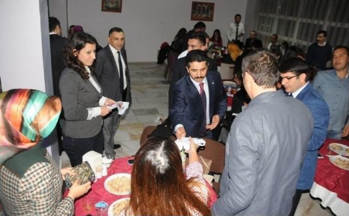 Cizrede Coşkulu &Ouml;ğretmenler G&uuml;n&uuml; Kutlaması