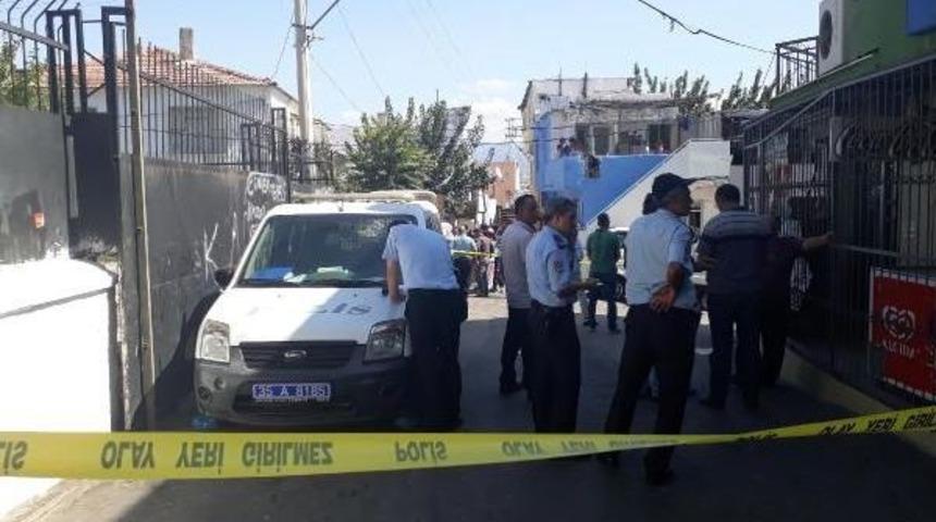 Birlikte Market Işlettiği Kadını &Ouml;ld&uuml;rd&uuml;