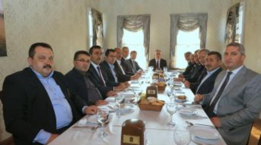 Giresunlu Belediye Başkanlarından İstanbul &Ccedil;ıkarması