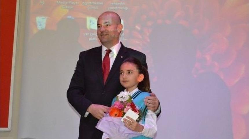 Bor&rsquo;da &Ouml;ğretmenler G&uuml;n&uuml; Kutlandı