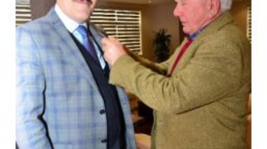 Ak&ccedil;ay&rsquo;dan Başkan&rsquo;a Olimpiyat Rozeti