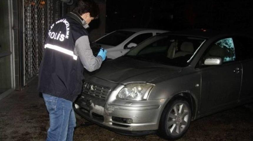 Otomobiliyle &Ccedil;arptığı &Ccedil;ocuğu &Ouml;l&uuml;me Terk Etti