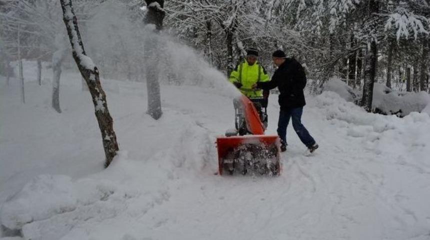 Tavşanlı Belediyesi&rsquo;ne Kar K&uuml;reme Aracı Alındı