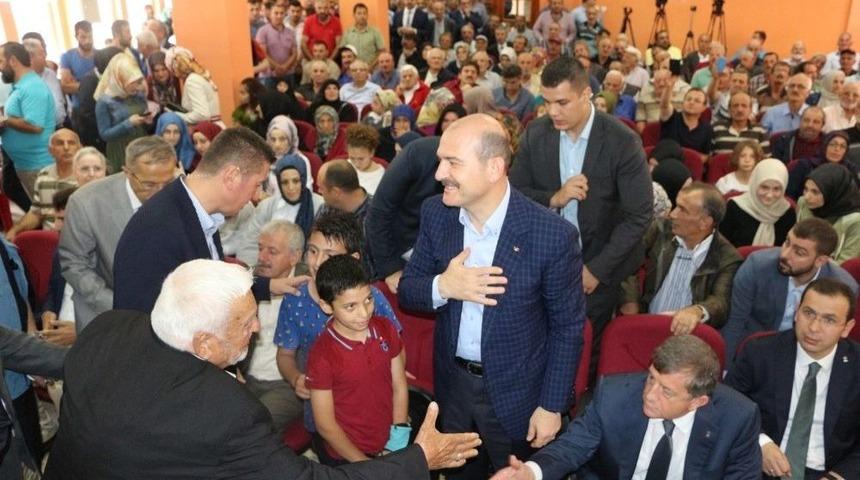 Bakan Soylu, Karadeniz&rsquo;deki G&ouml;&ccedil;men Ka&ccedil;ak&ccedil;ılığına Dikkat &Ccedil;ekti