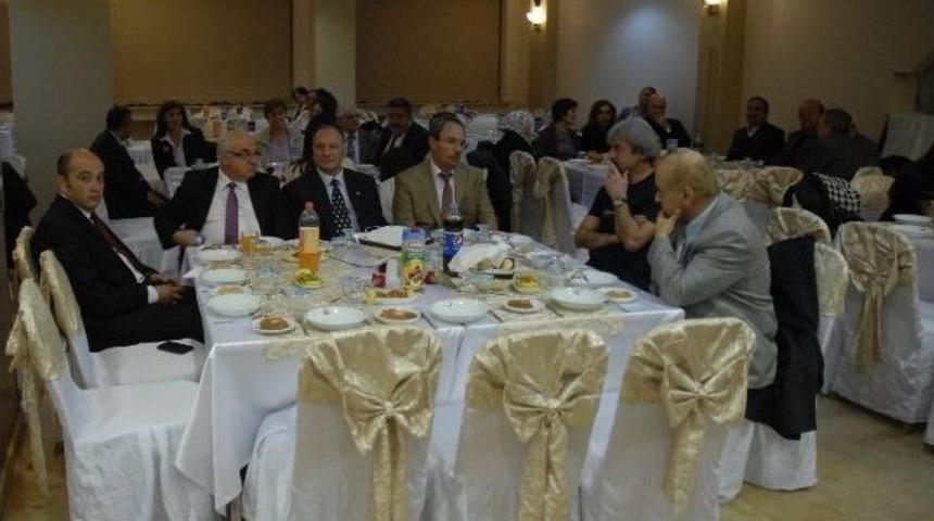 Eskişehir&rsquo;de Emekli &Ouml;ğretmenler Unutulmadı