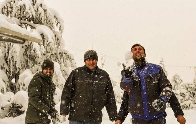 Divapan &Ccedil;alışanlarının Kar Keyfi 1