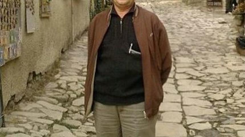 Banyoda D&uuml;şen Adam &Ouml;ld&uuml;