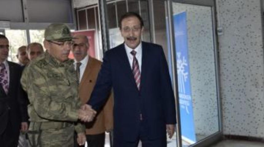 9.kolordu Komutanı Şeref &Ouml;ngay&rsquo;dan Başkan Orhan Bulutlar&rsquo;a Ziyaret